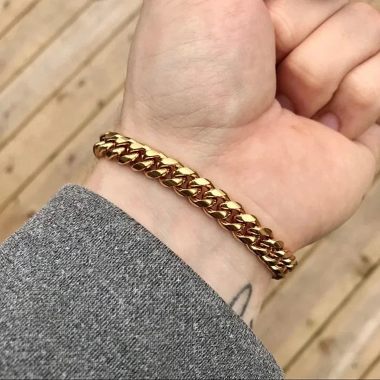 Pulseira Cubana Dourada 8mm
