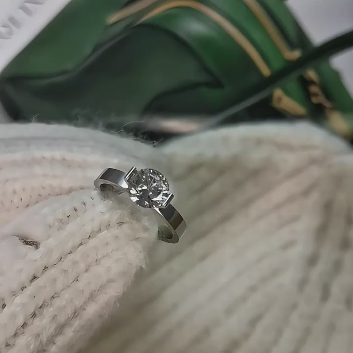 Anel Solitário Zircônia Prateado